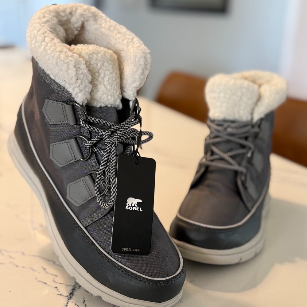 Sorel Explorer Carnival Boots | NL3040-052 | Women's Size 9 | Gray with Cream